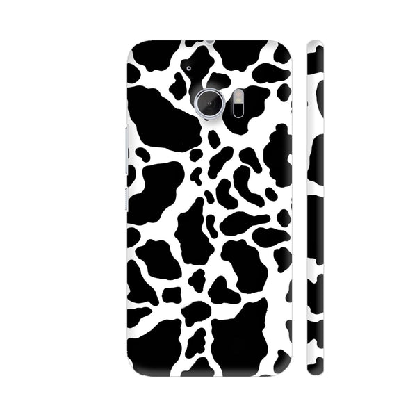 Black And White Cow Skin Pattern HTC 10 / 10 Lifestyle Cover| Artist: Looly Elzayat