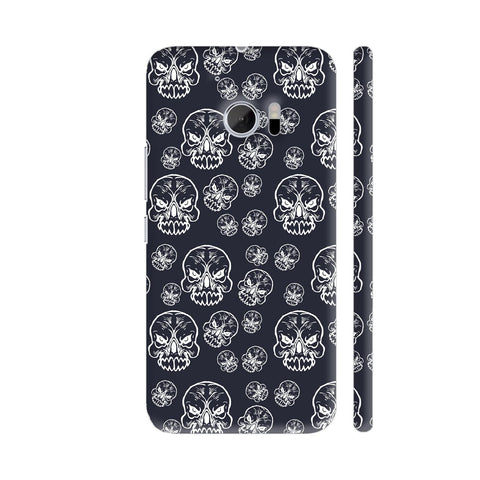 Skull Seamless Pattern On Black HTC 10 / 10 Lifestyle Cover| Artist: Designer Chennai